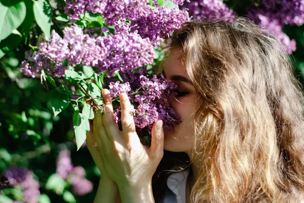 Allergie à l’acide hyaluronique en crème : ce qu’il faut vraiment savoir