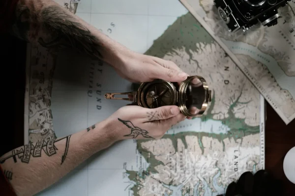 Tatouage boussole : signification profonde et symboliques en 2026
