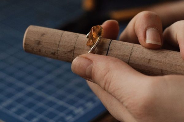 Taille de bague US : conversion simple pour éviter les erreurs de commande