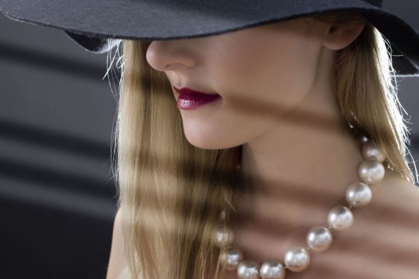 Perle de Tahiti noire : valeur, styles et conseils avant d’acheter