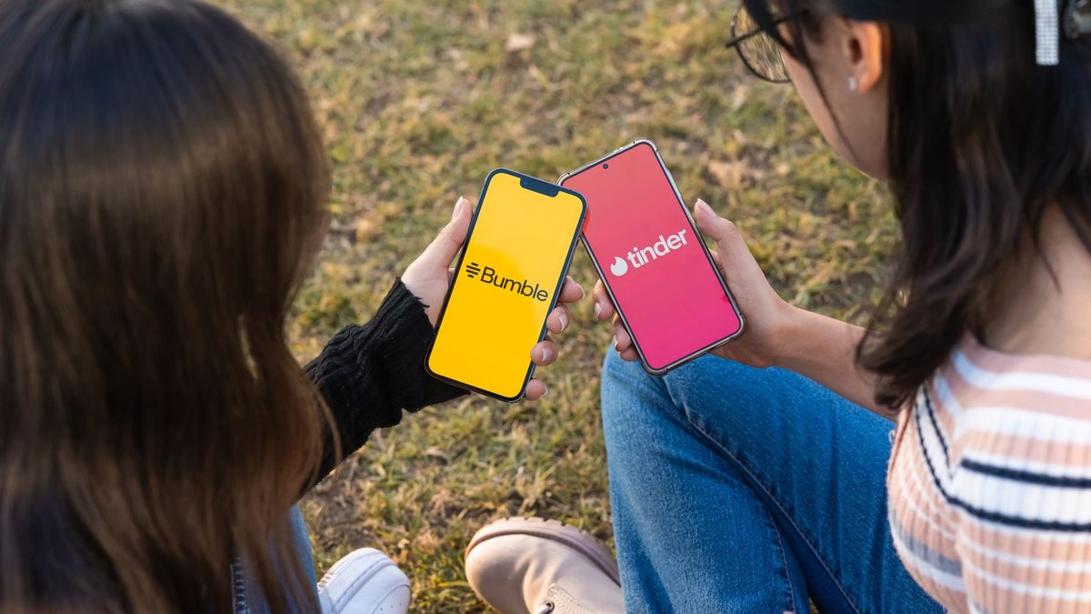 Phrase d’accroche Tinder : exemples naturels pour lancer une conversation sans forcer