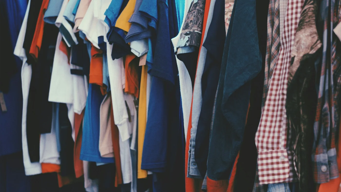 Écharpe en cachemire : l’accessoire élégant qui conjugue douceur et chaleur